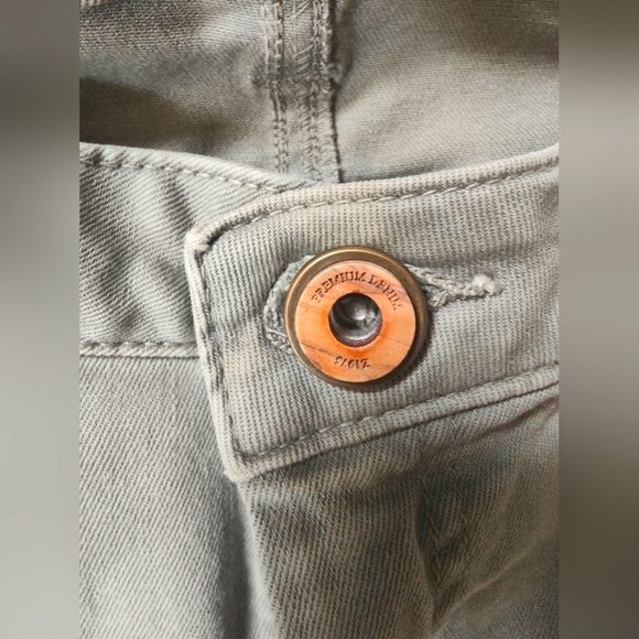 Zara Sage Color Jeans Low-rise - Picture 2 of 3